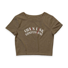 Cargar imagen en el visor de la galería, Chain Link Confessions Minimalist Pink Chain Crop Tee — Women’s Casual Summer Top